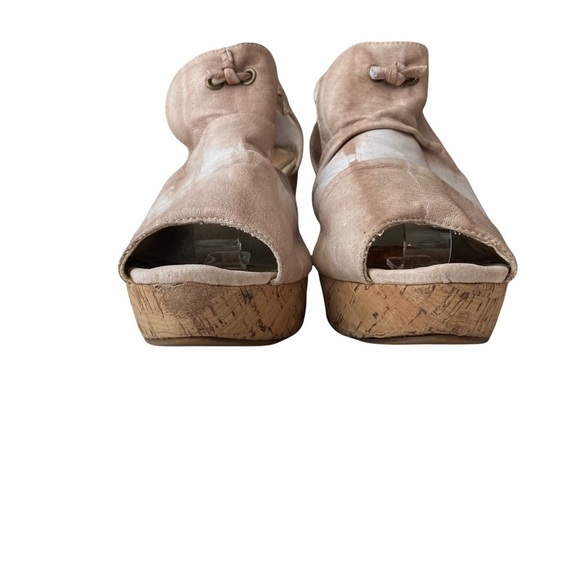 Anthropologie 80%20 Leather Tie Dye Wedge Sandals - Picture 4 of 12